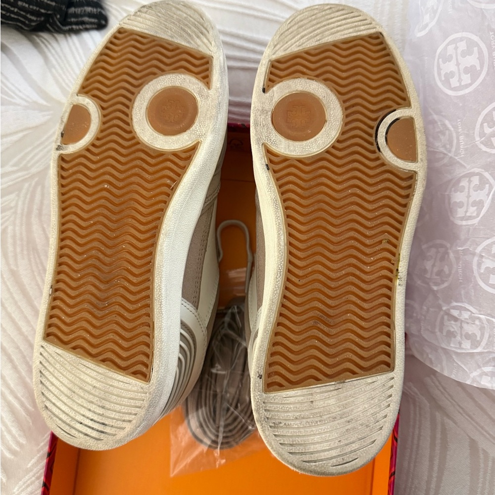 Tory Burch Clover Court Sneakers - Picture 5 of 8